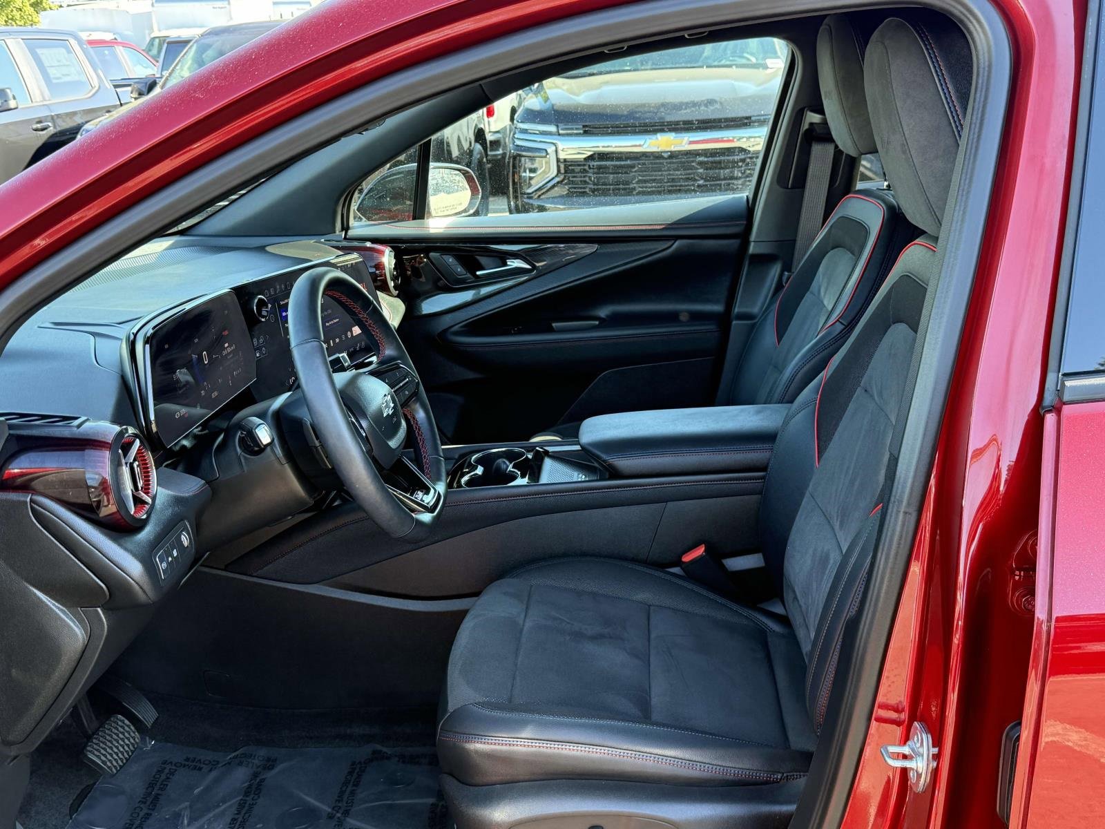 Used 2024 Chevrolet Blazer EV RS image 18