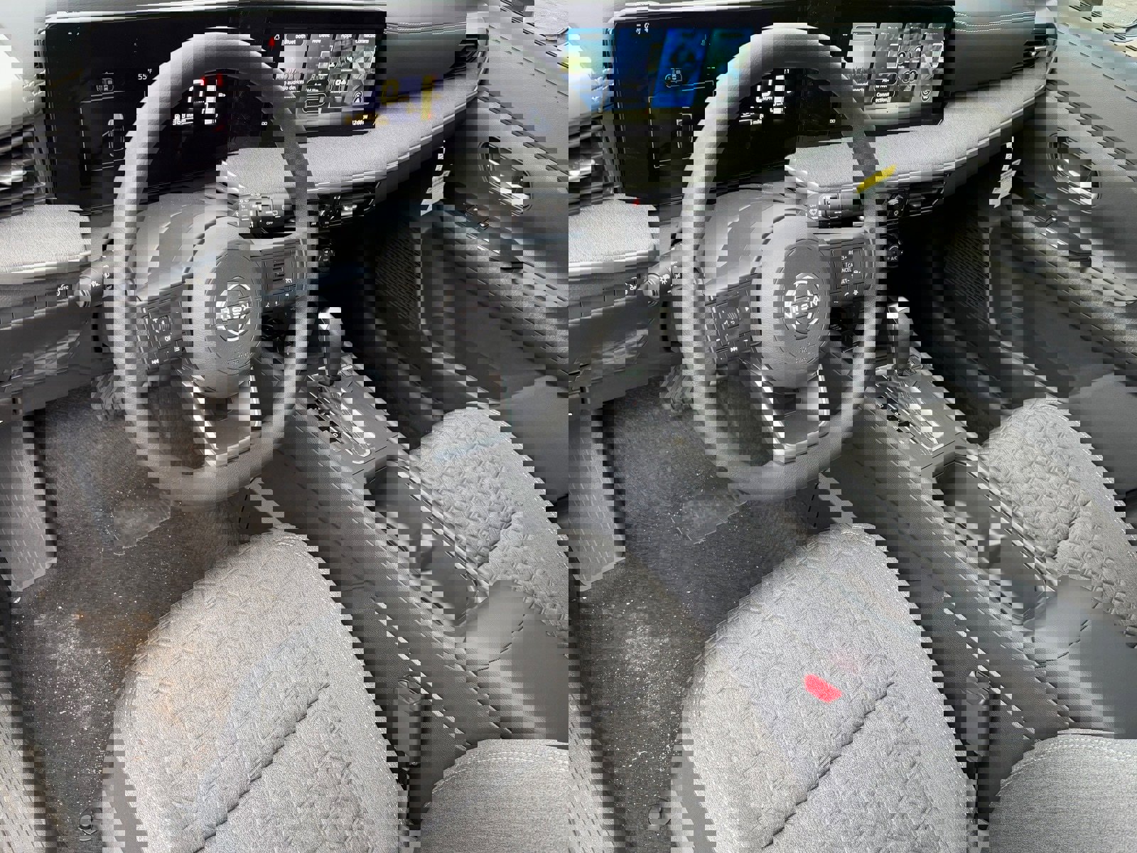 New 2026 Nissan Kicks SV image 18