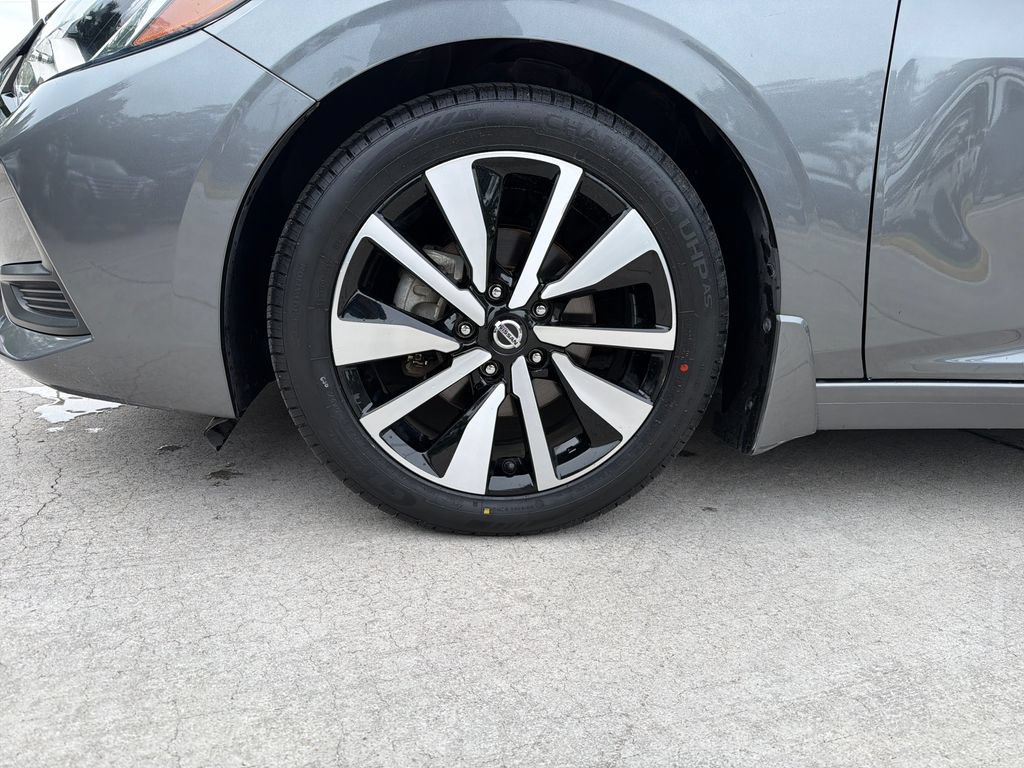Used 2021 Nissan Sentra SV w/ SV Premium Package FWD image 12