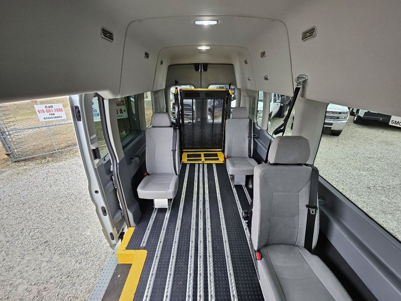 Used 2019 Ford Transit 350 XL RWD image 45