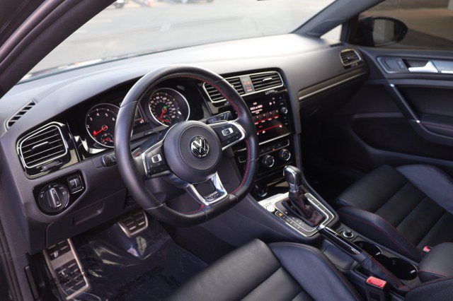 Used 2018 Volkswagen GTI SE w/ SE Leather Package FWD image 24