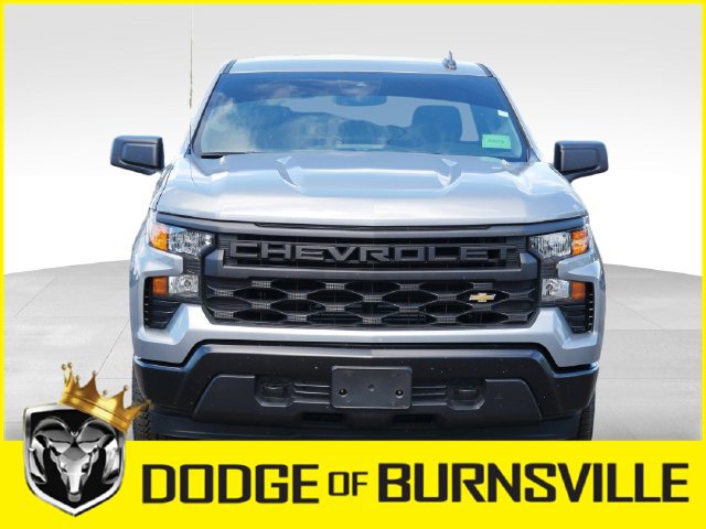 Used 2025 Chevrolet Silverado 1500 W/T w/ Trailering Package RWD image 2