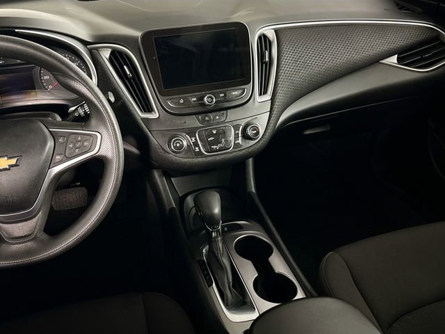 Used 2022 Chevrolet Malibu LS FWD image 27