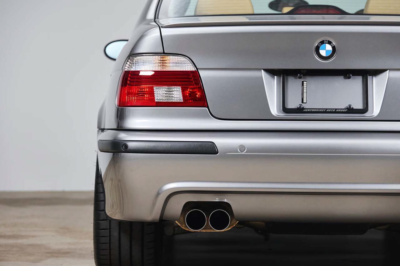 Used 2003 BMW M5 RWD image 19