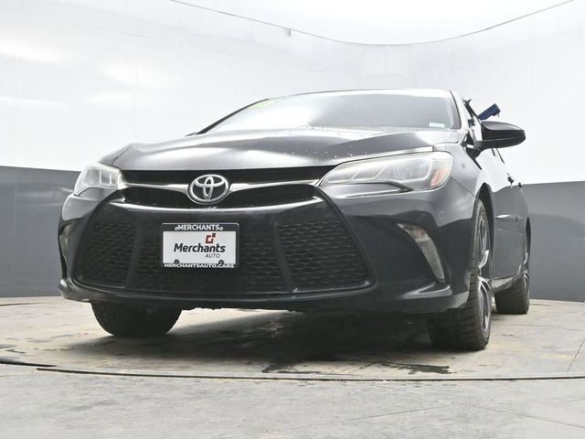 Used 2015 Toyota Camry XSE image 33