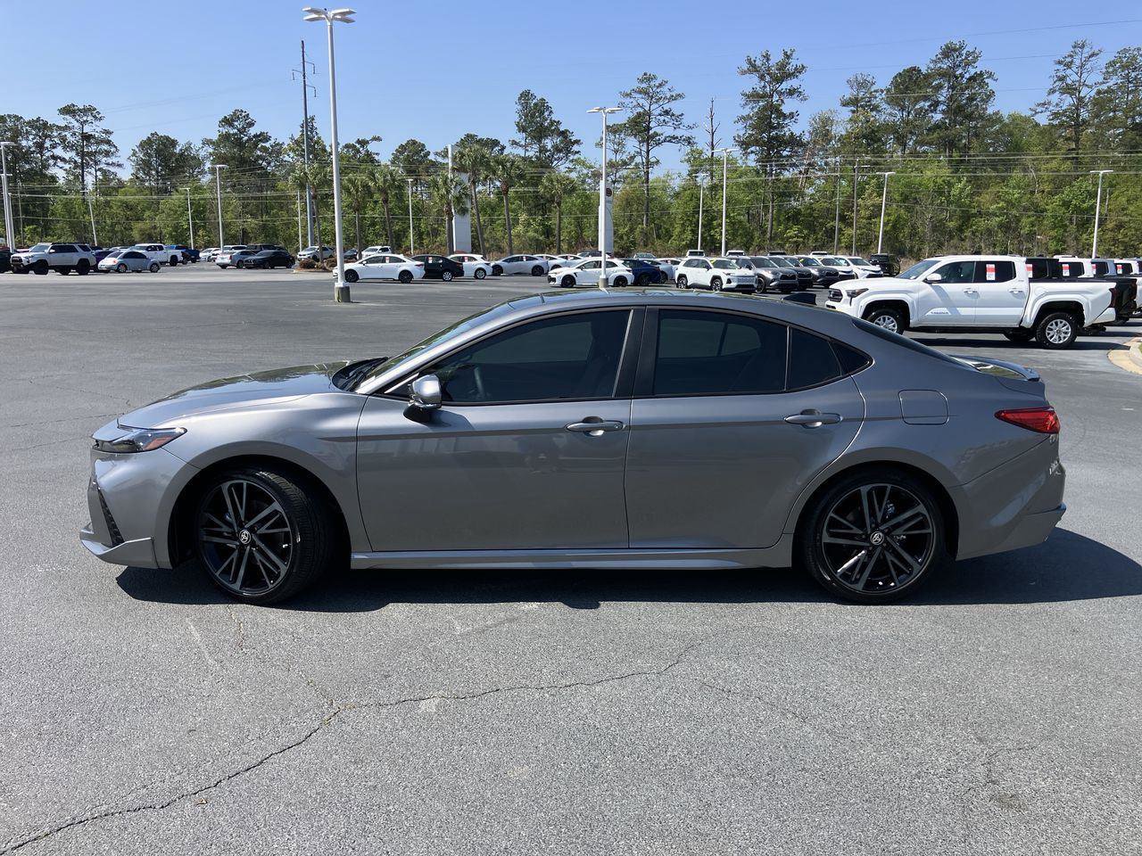 Used 2025 Toyota Camry XSE w/ Premium Plus Package image 2