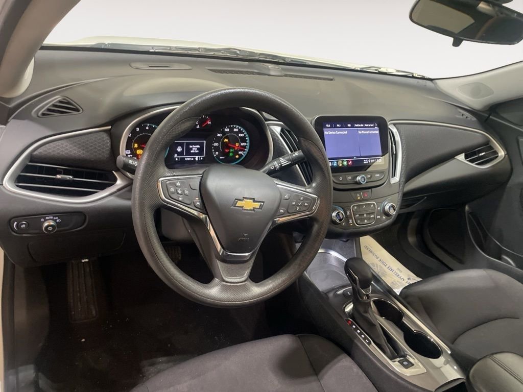 Used 2024 Chevrolet Malibu LT image 20