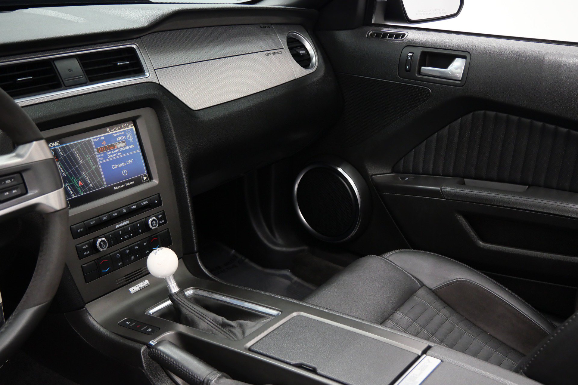 Used 2013 Ford Mustang Shelby GT500 RWD image 27