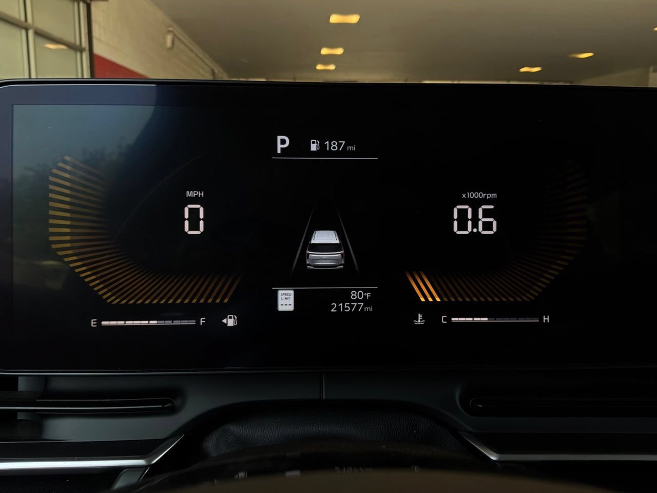 Used 2026 Kia Carnival FWD image 42