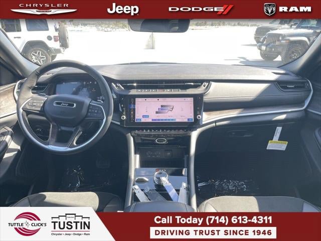 New 2027 Jeep Grand Cherokee Altitude AWD/4WD image 52