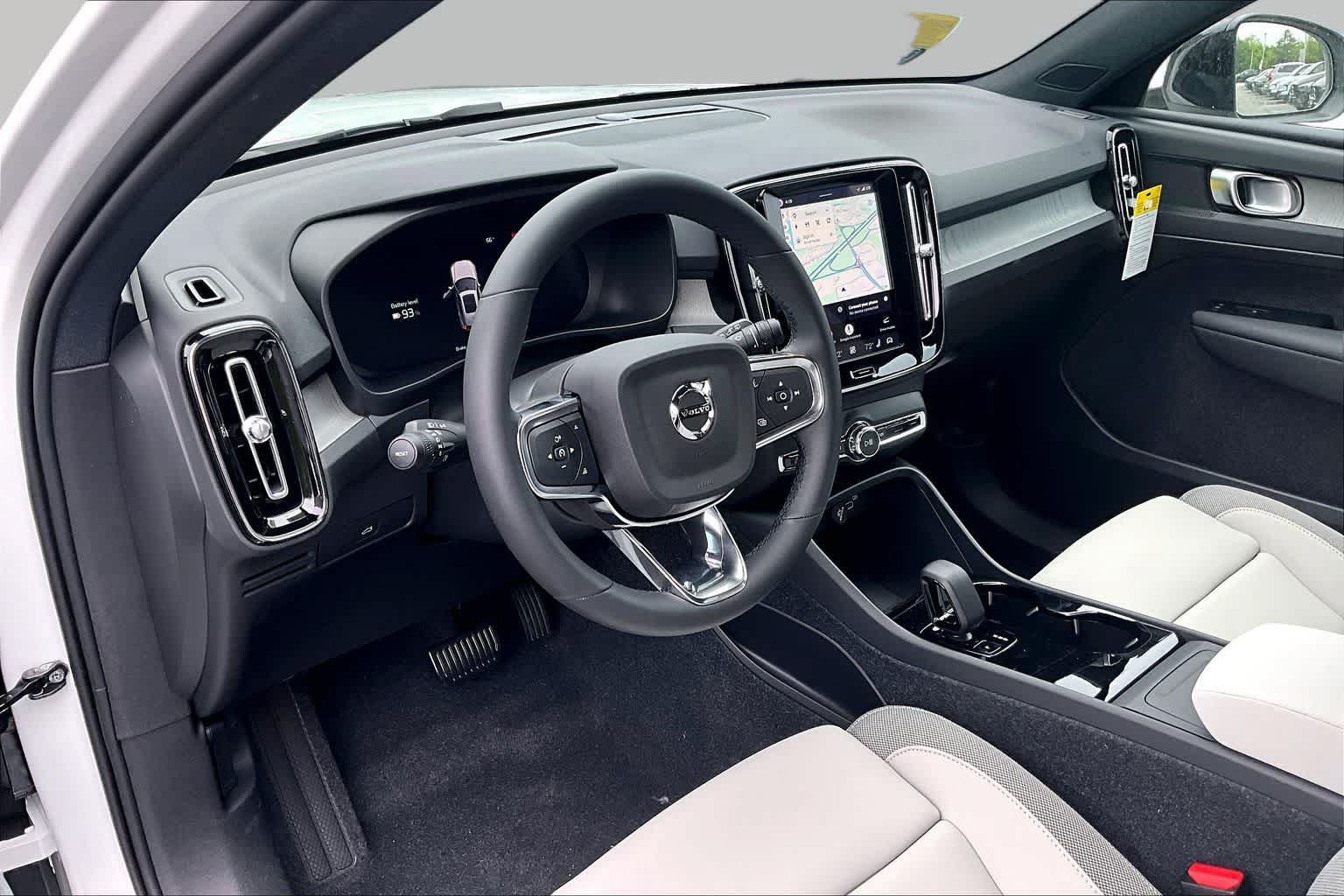 New 2026 Volvo EX40 Plus w/ Climate Package AWD/4WD image 9