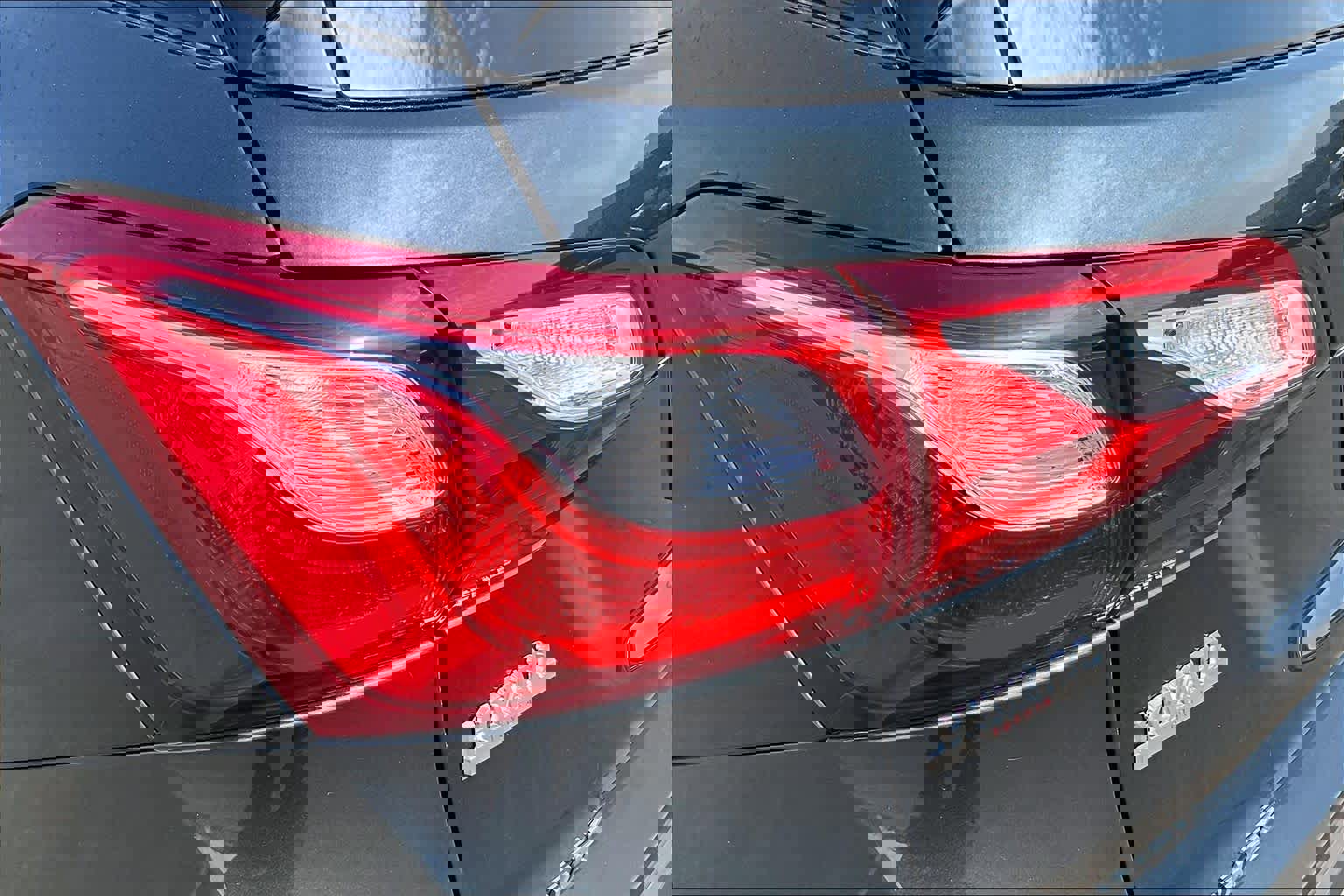 Used 2020 Chevrolet Equinox LT image 27