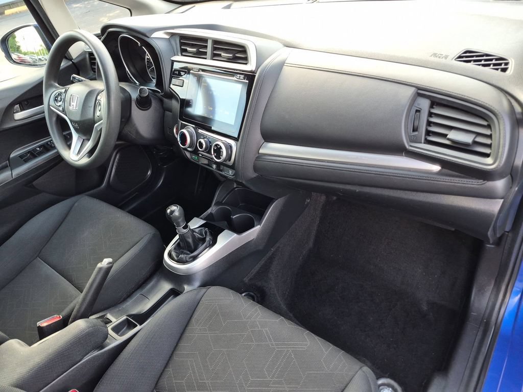 Used 2017 Honda Fit EX image 27