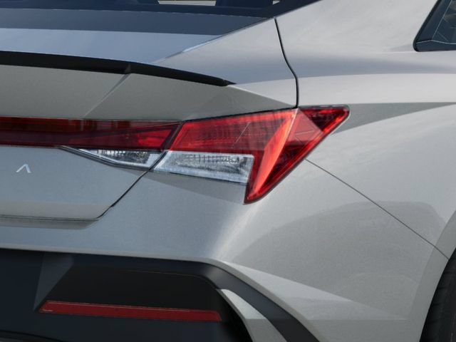 New 2026 Hyundai Elantra SEL Sport FWD image 10