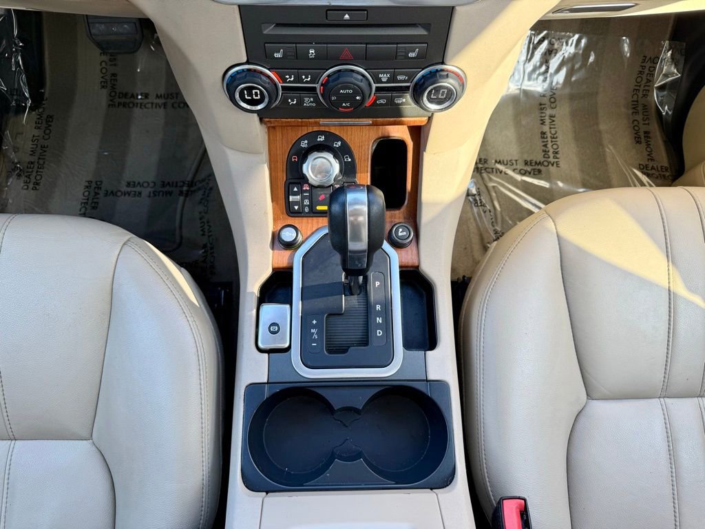 Used 2011 Land Rover LR4 HSE image 15