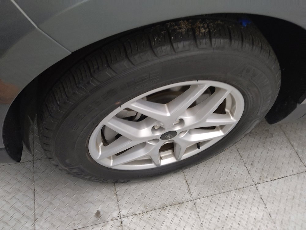 Used 2024 Ford Edge SEL image 31