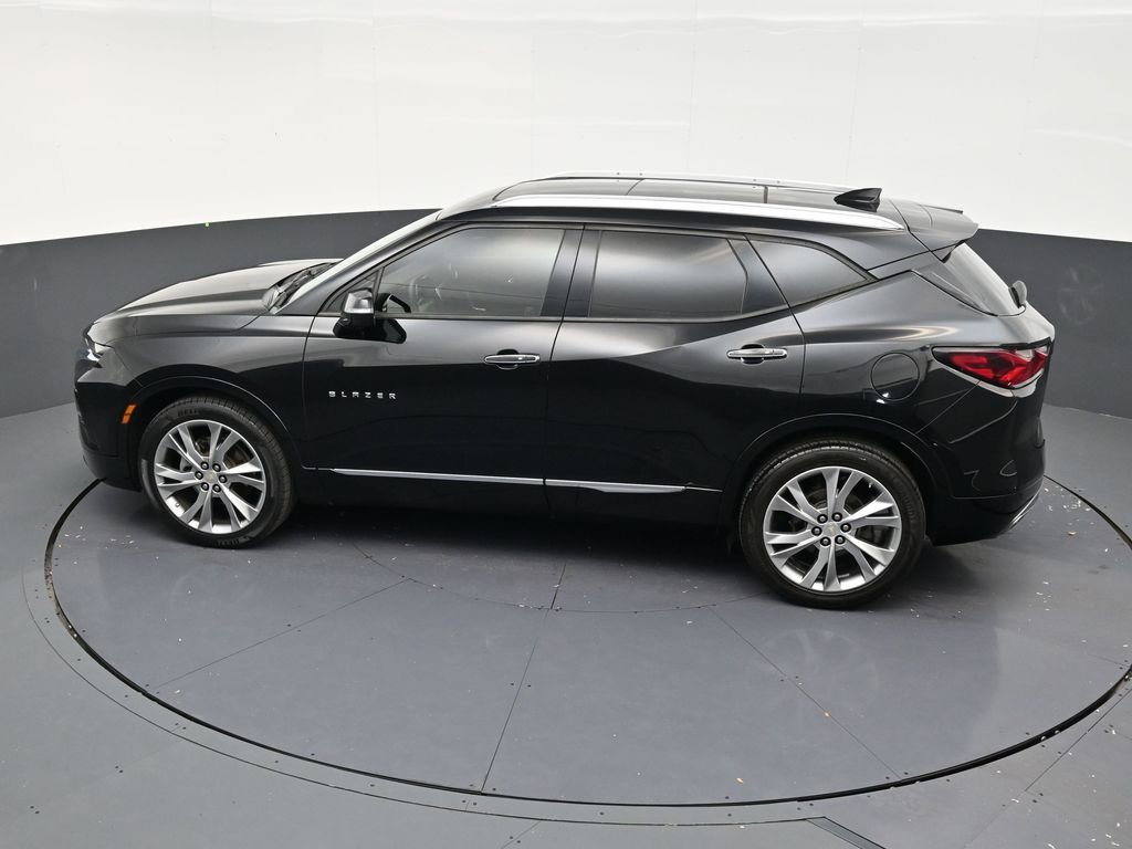Used 2019 Chevrolet Blazer Premier w/ Sun and Wheels Package FWD image 14