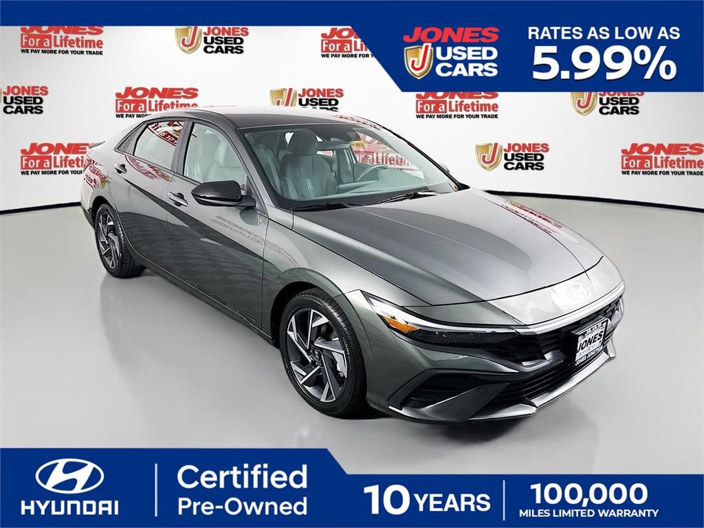 Certified 2025 Hyundai Elantra Sport FWD image 1