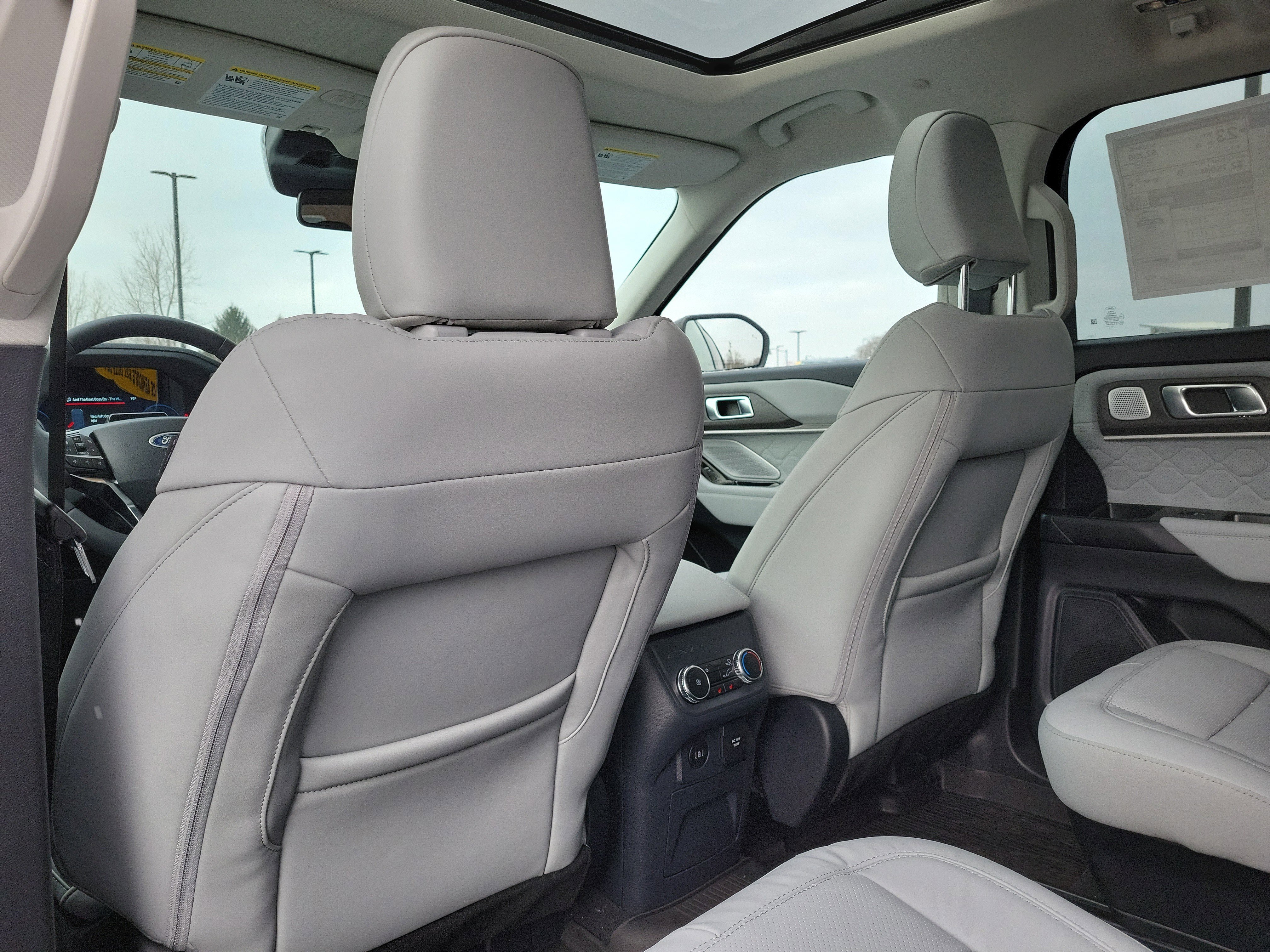 New 2026 Ford Explorer Platinum w/ LUX Leather Package image 13