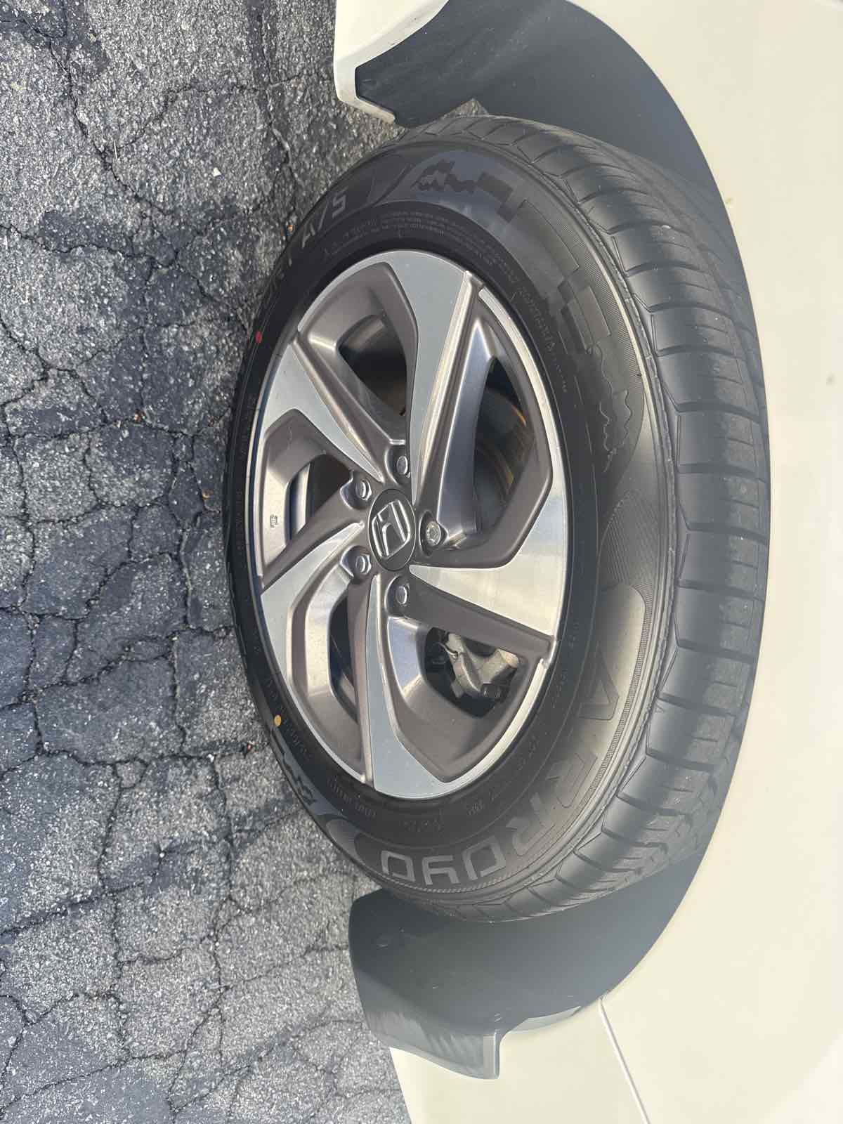 Used 2019 Honda Insight EX image 10