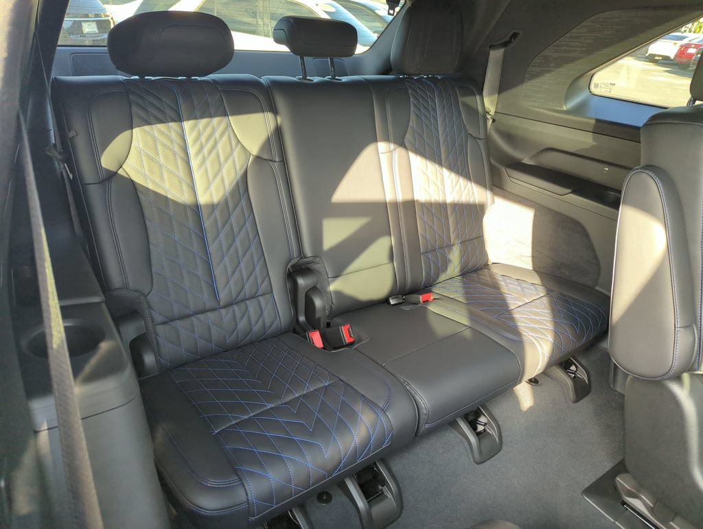 New 2026 Cadillac Escalade IQ Luxury 1 AWD/4WD image 36