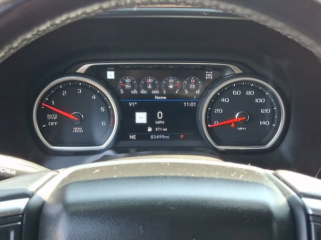 Used 2021 Chevrolet Suburban Premier w/ Premium Package AWD/4WD image 22