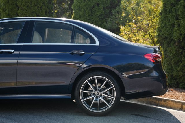 Used 2021 Mercedes-Benz E 350 4MATIC Sedan w/ Premium Package image 7