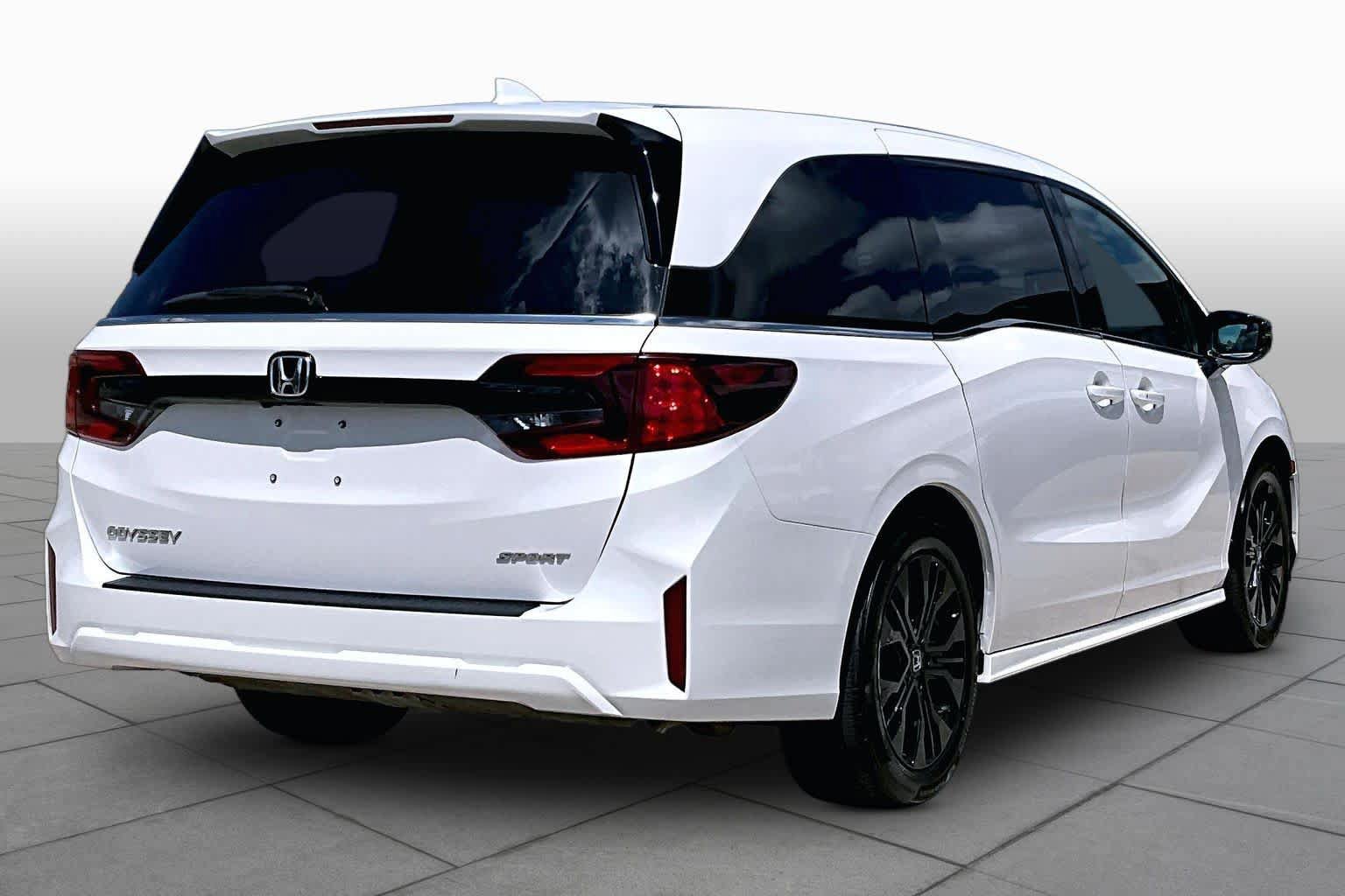 Used 2025 Honda Odyssey Sport-L image 13