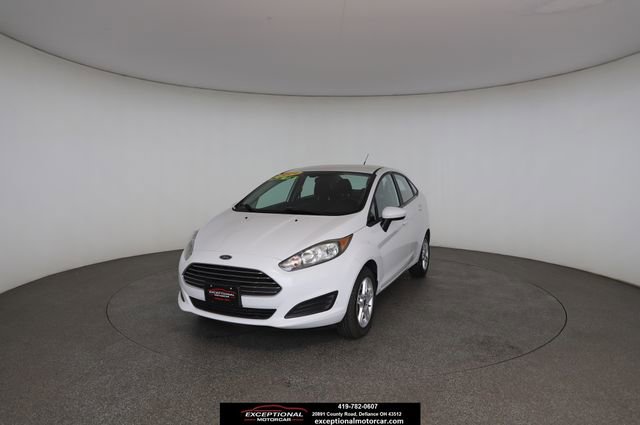 Used 2019 Ford Fiesta SE FWD image 1