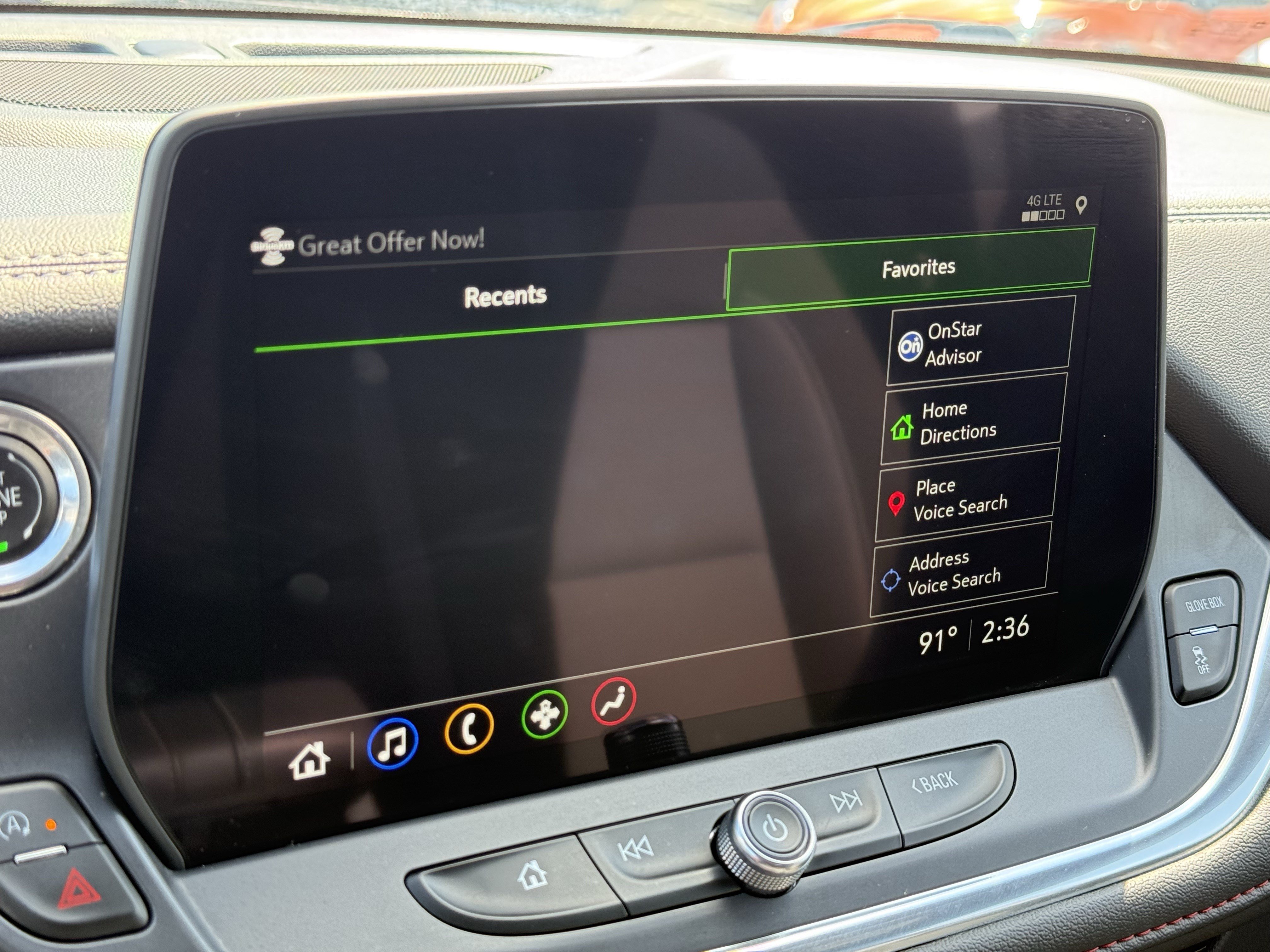 Used 2025 Chevrolet Blazer LT FWD image 23