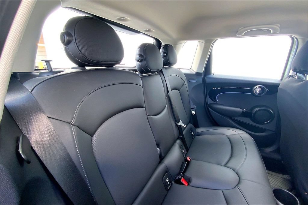 Used 2022 MINI Cooper S FWD image 28