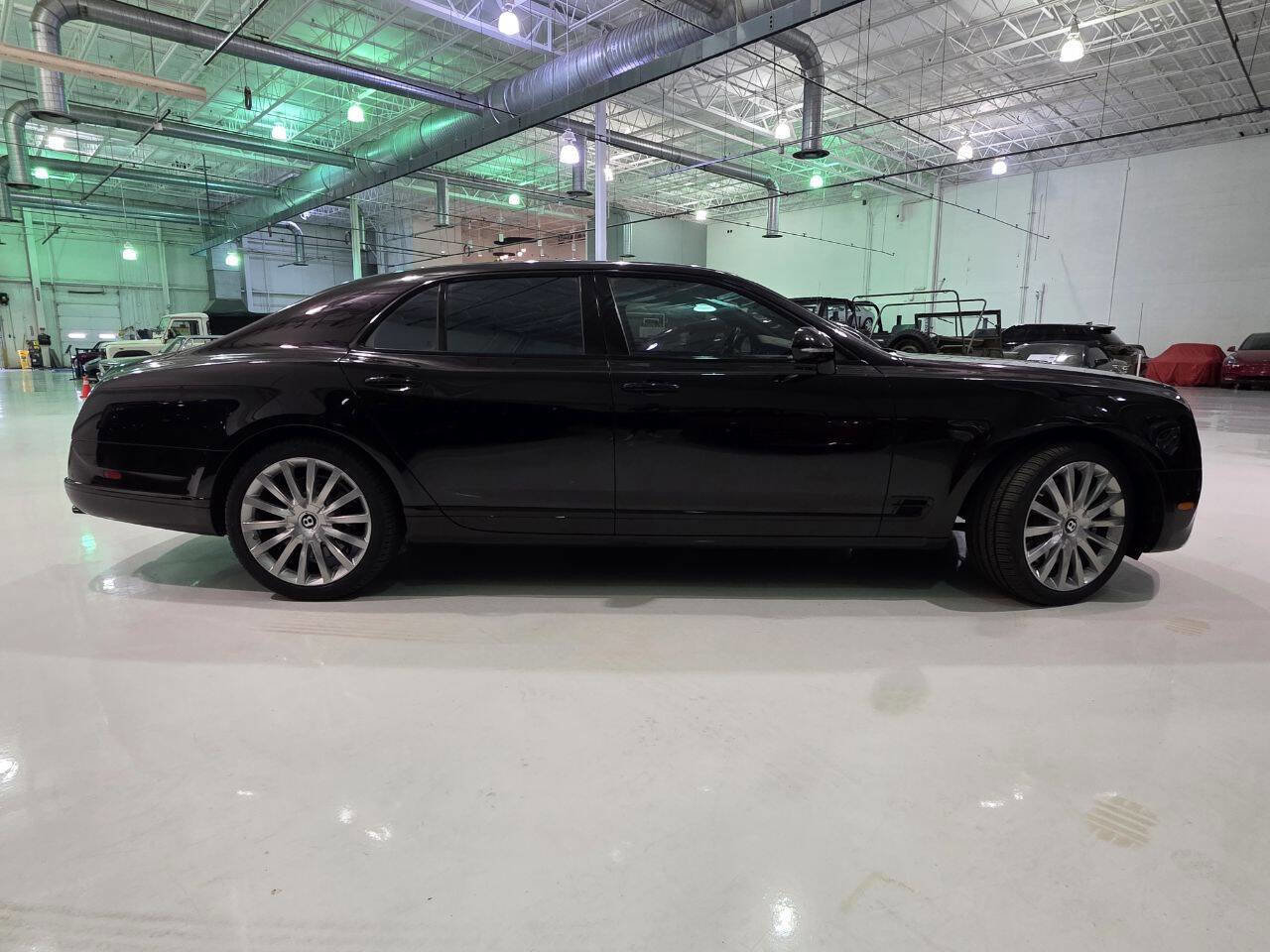 Used 2017 Bentley Mulsanne RWD image 36