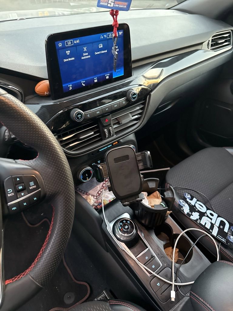 Used 2023 Ford Escape ST-Line w/ Equipment Group 301A image 4