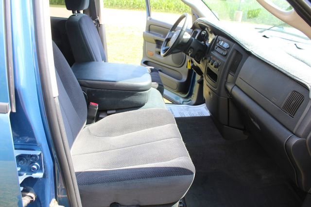 Used 2004 Dodge Ram 3500 Truck SLT w/ Trailer Tow Group image 24