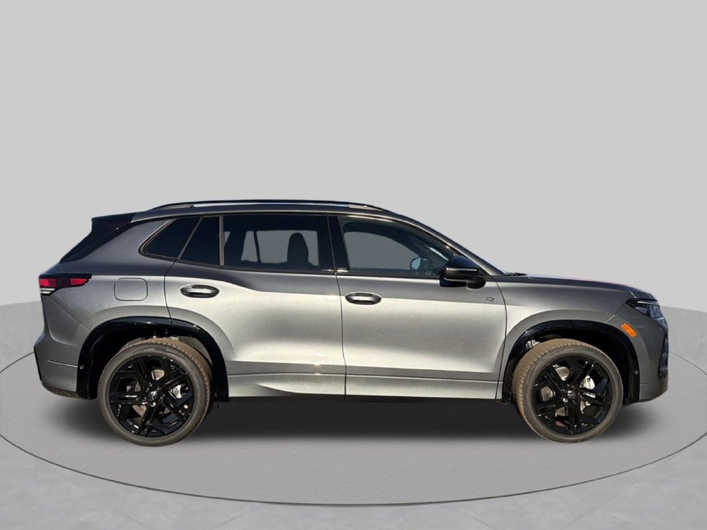 Used 2026 Volkswagen Tiguan SE R-Line AWD/4WD image 6