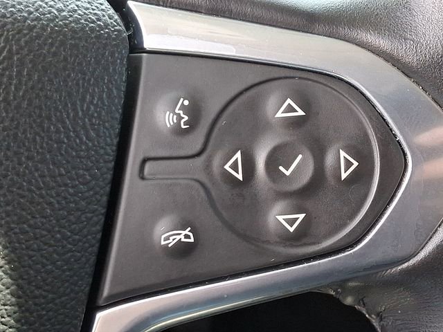 Used 2021 Chevrolet Traverse LT image 23