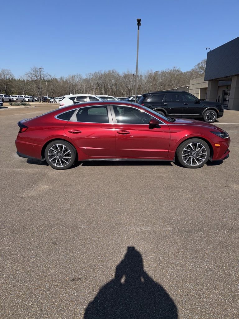 Certified 2023 Hyundai Sonata Limited image 9