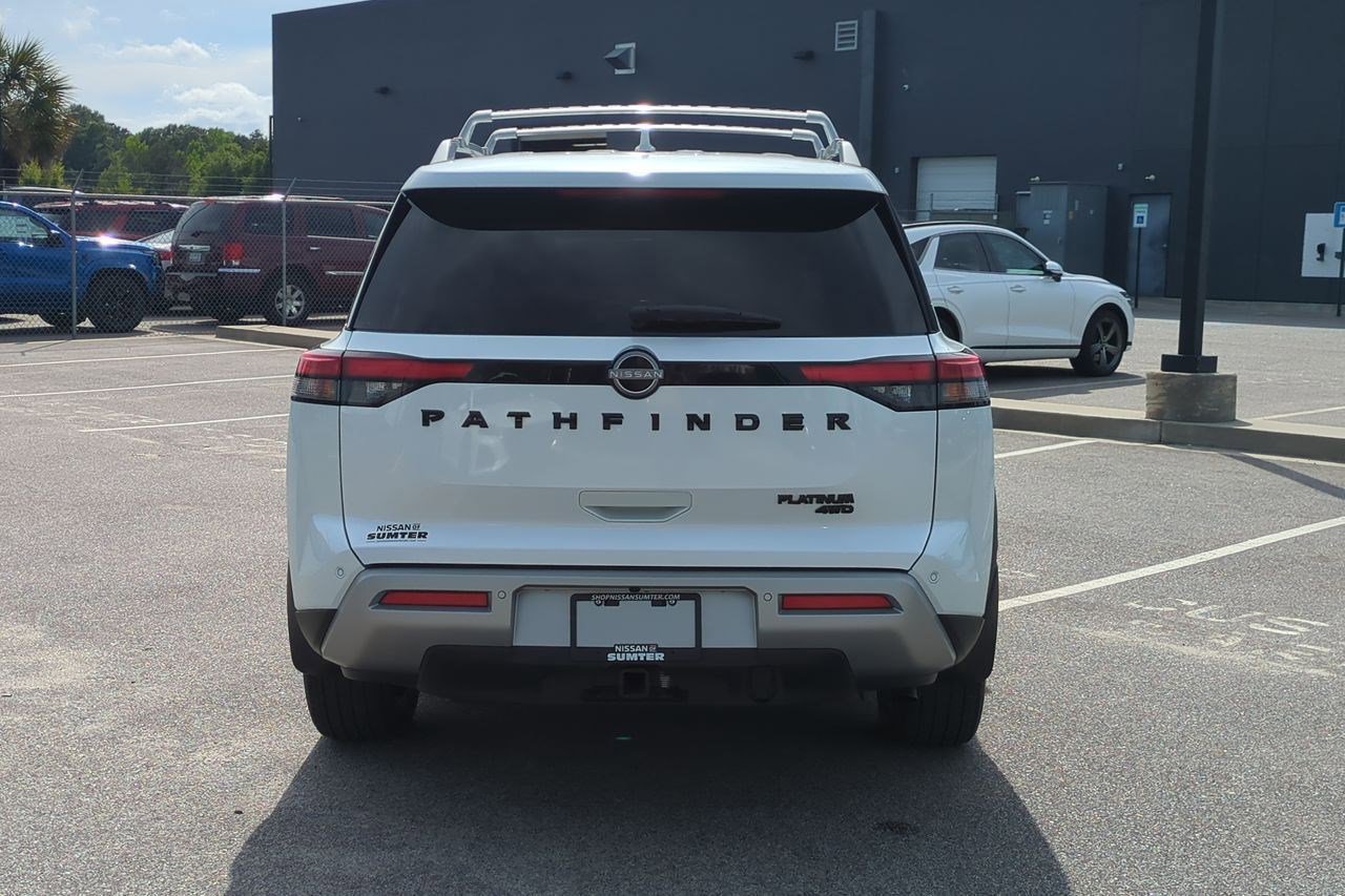 Certified 2025 Nissan Pathfinder Platinum AWD/4WD image 5