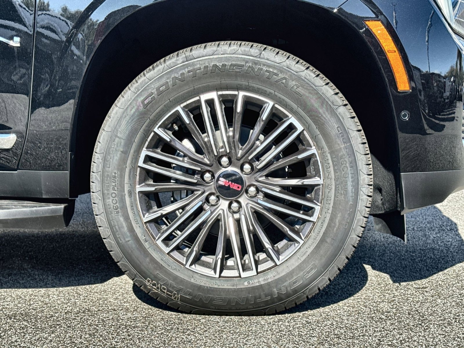 New 2026 GMC Yukon XL Elevation w/ Elevation Premium Package image 12