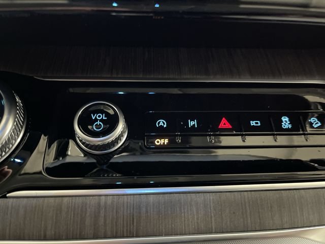 New 2026 Ford Expedition Platinum w/ Platinum Ultimate Package AWD/4WD image 34