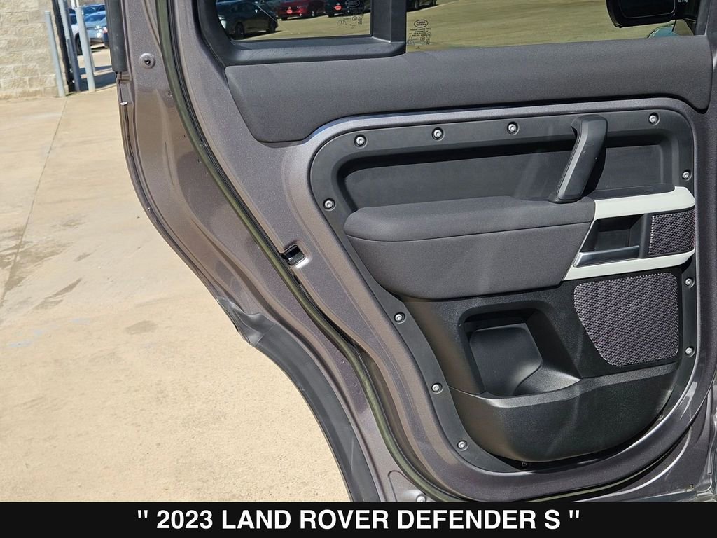 Used 2023 Land Rover Defender 110 S image 18
