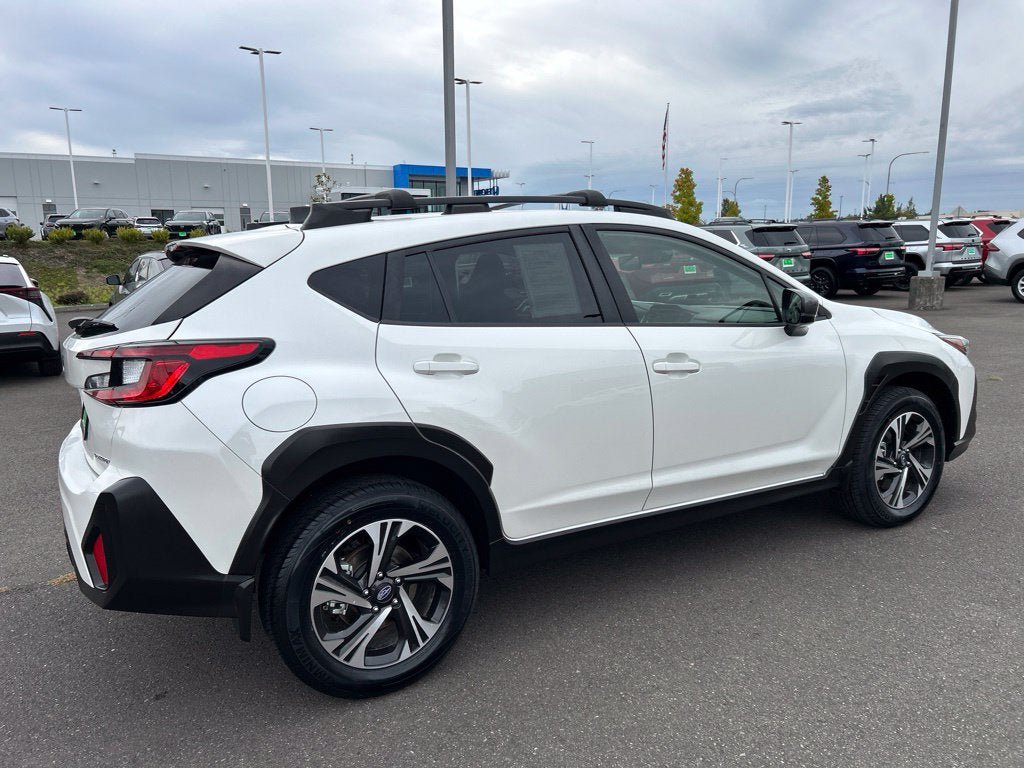 Used 2024 Subaru Crosstrek 2.0i Premium w/ Crosstrek Mirror Package AWD/4WD image 6