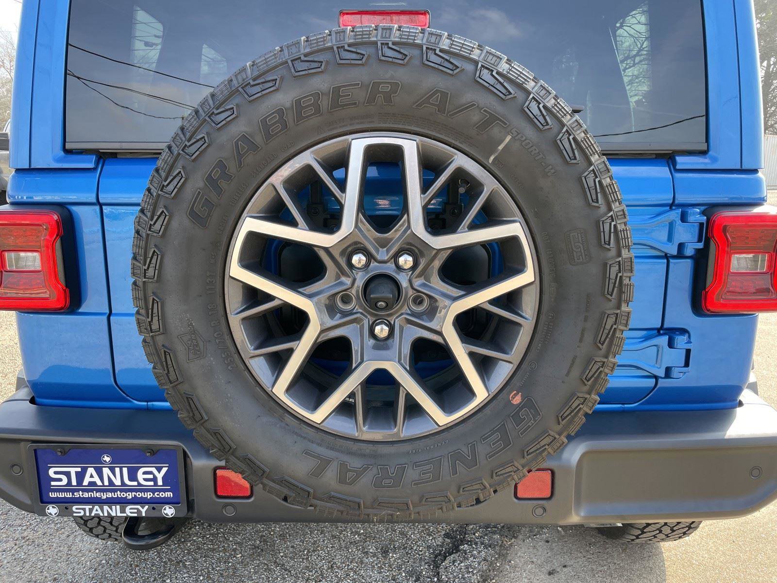 Used 2024 Jeep Wrangler Sahara w/ Safety Group image 50