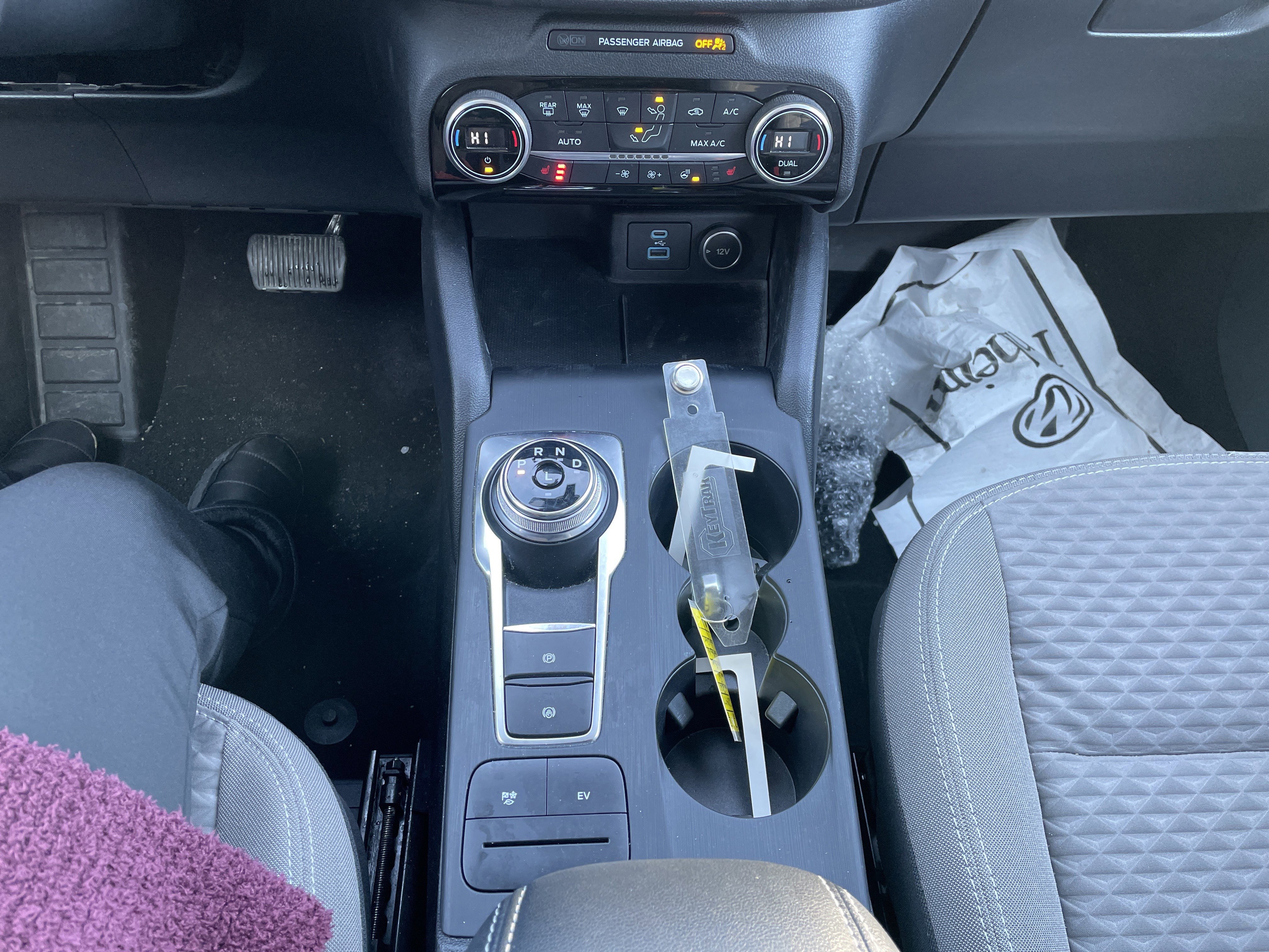 Used 2021 Ford Escape SE w/ Convenience Package image 25