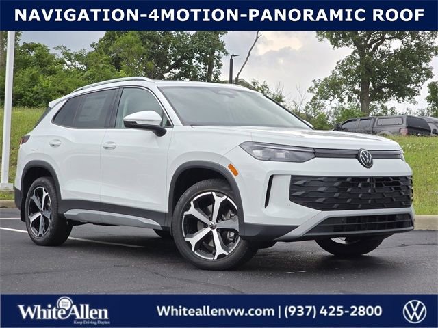 New 2025 Volkswagen Tiguan SE