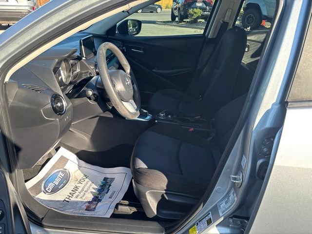 Used 2017 Toyota Yaris iA FWD image 11