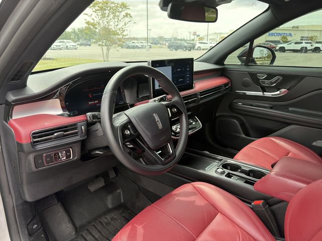 Used 2024 Lincoln Corsair Reserve FWD image 10