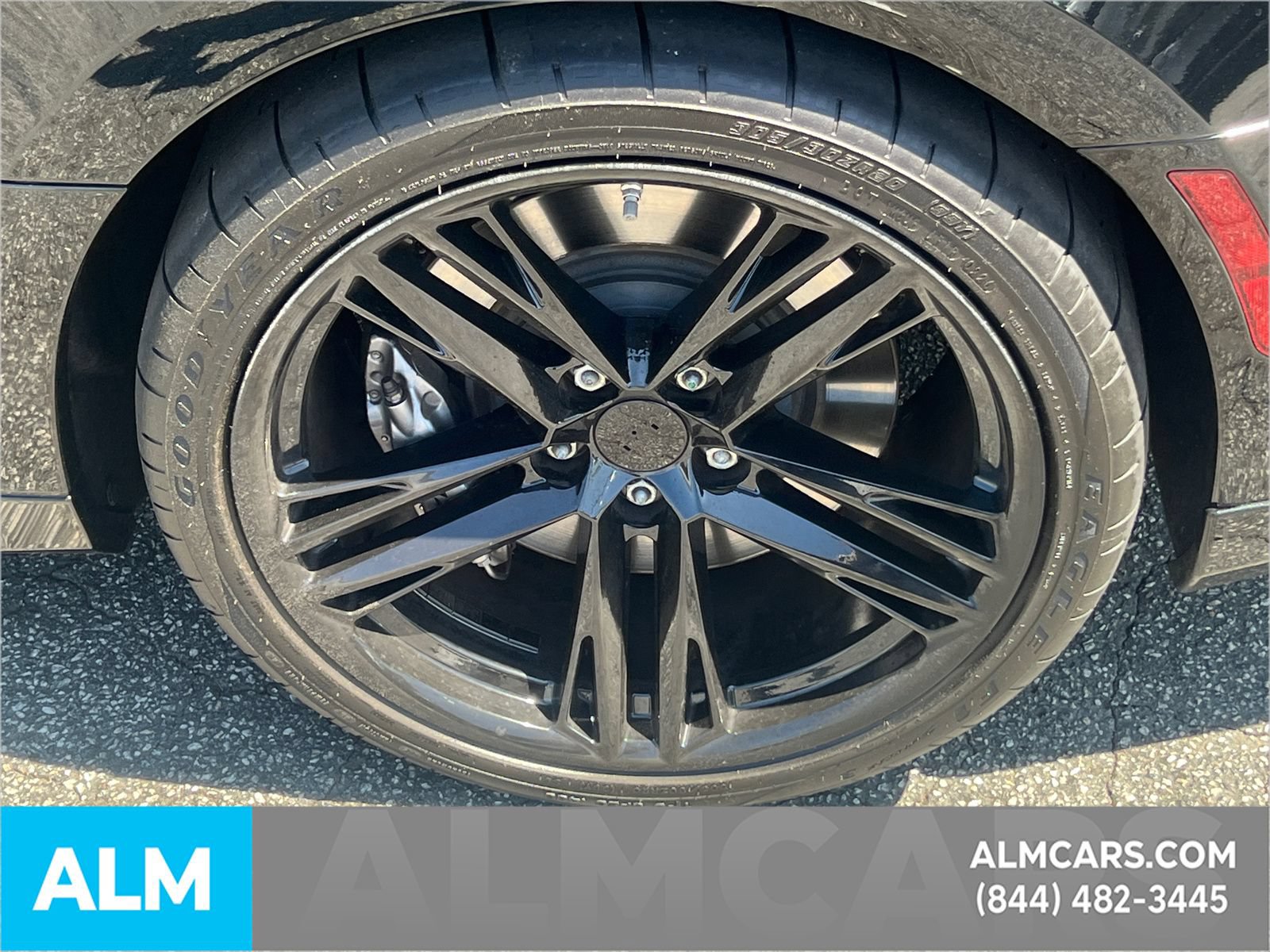 Used 2021 Chevrolet Camaro ZL1 RWD image 20