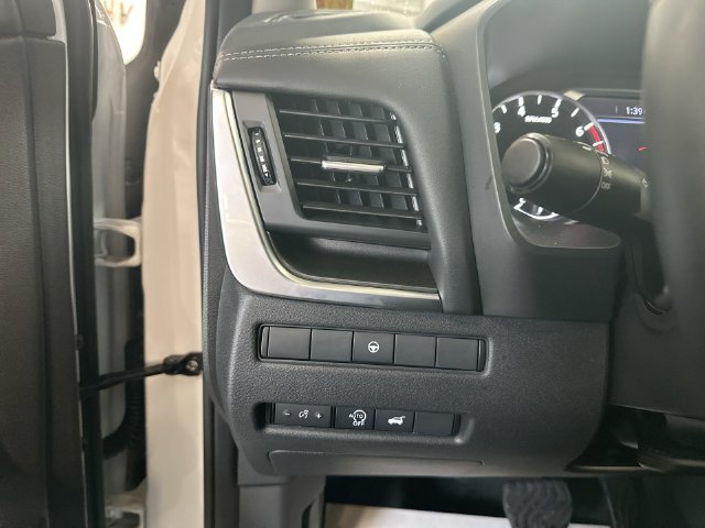 Used 2026 Nissan Rogue SV AWD/4WD image 22