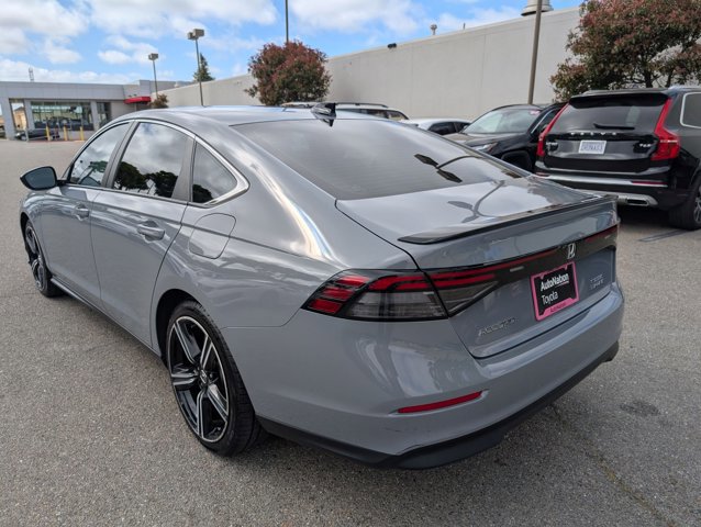 Used 2023 Honda Accord Sport image 8